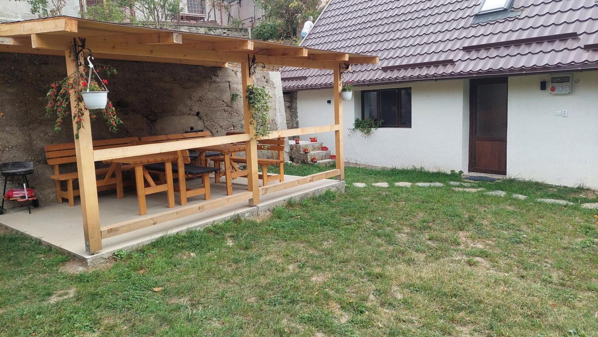 Willa Casa Noua Sasca Montană Zewnętrze zdjęcie